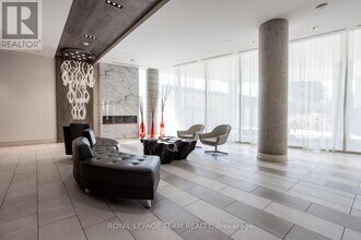 485 Richmond Rd in Ottawa, ON - Building Photo - Building Photo