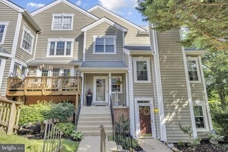 314 Overlook Dr in Occoquan, VA - Building Photo - Building Photo