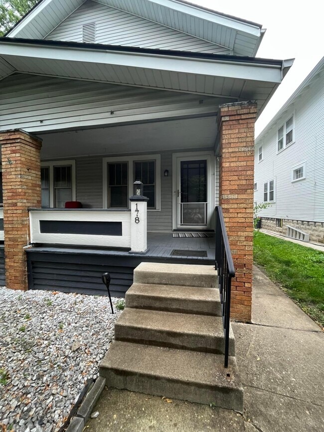 property at 178 W Weber Rd