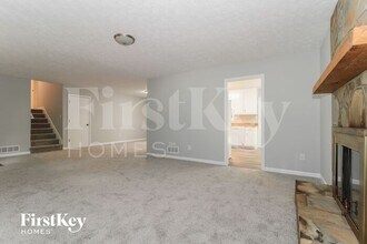 3075 Sumit Wood Dr NW in Kennesaw, GA - Building Photo - Building Photo