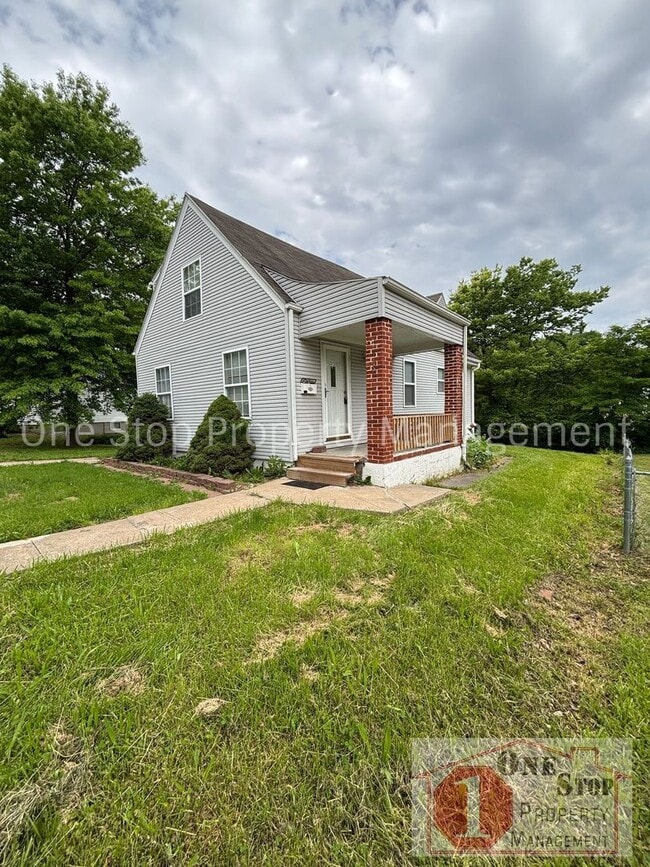 property at 606 S Fairview Ave