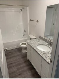 Reserve on Central photo'