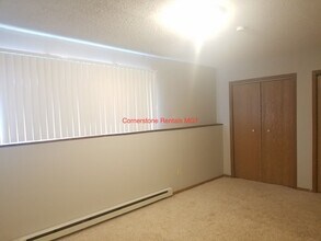 918 9th Ave SE in Valley City, ND - Building Photo - Building Photo