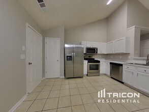 7070 Springgrove Ct in Austell, GA - Building Photo - Building Photo