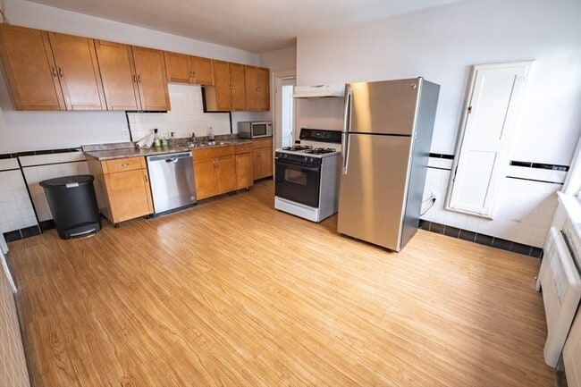 property at 52 Ten Hills Rd