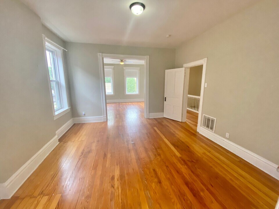 2852 Wyoming St in St. Louis, MO - Building Photo