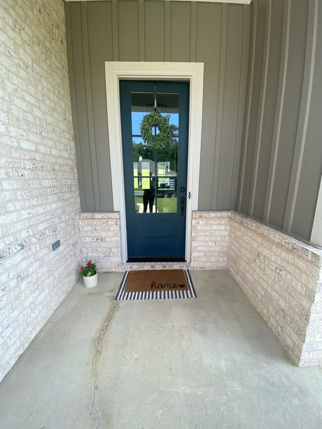 9183 Helena Dr in Pike Road, AL - Building Photo - Building Photo