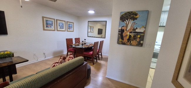 property at 4955 Hanawai St