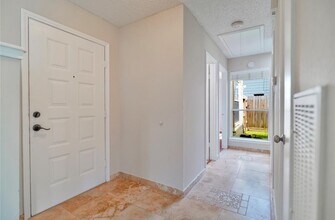 1403 Valley Landing Dr in Katy, TX - Building Photo - Building Photo