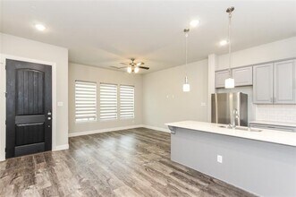 12834 Perrin Ln. in Farmers Branch, TX - Building Photo - Building Photo