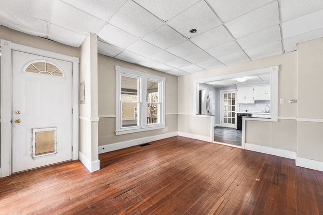 107 Main St, Unit 107A