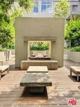 4080 Glencoe Ave in Marina Del Rey, CA - Building Photo - Building Photo