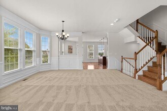 22664 Amberjack Square in Ashburn, VA - Building Photo - Building Photo