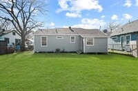 202 Sylvester Rd photo'