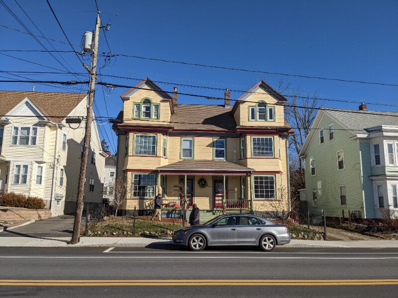 42-42 Park St in Stoughton, MA - Building Photo