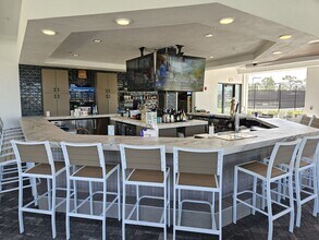 17560 Opal Sand Dr in Venice, FL - Foto de edificio - Building Photo