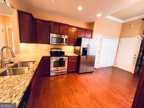 130 Magic Lily Dr in Griffin, GA - Building Photo - Building Photo