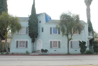 4110 Fountain Ave in Los Angeles, CA - Building Photo - Building Photo