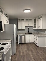 6898 Newman Street in Arvada, CO - Building Photo