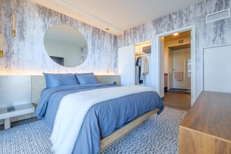 112 E Roosevelt Rd in Chicago, IL - Building Photo - Building Photo