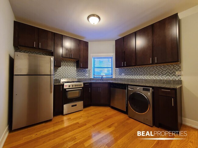 property at 2906 N Mildred Ave