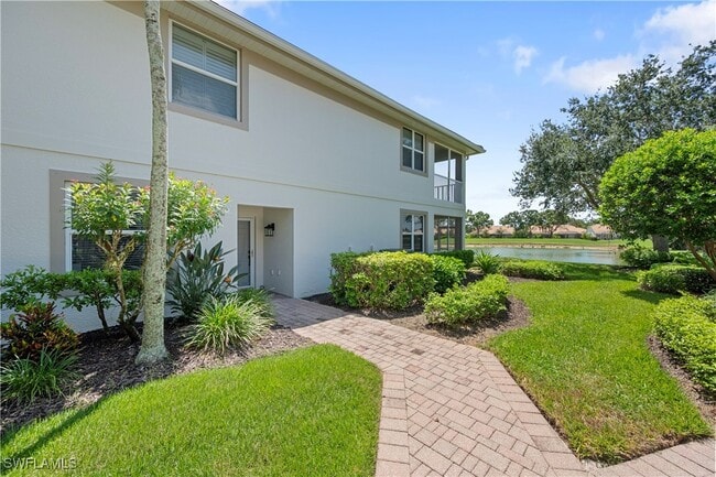 6815 Ascot Dr in Naples, FL - Building Photo - Building Photo