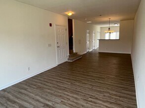 3586 N Davidson St in Charlotte, NC - Building Photo - Building Photo