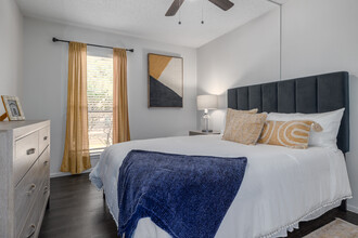 Sunset Canyon in San Antonio, TX - Building Photo - Interior Photo