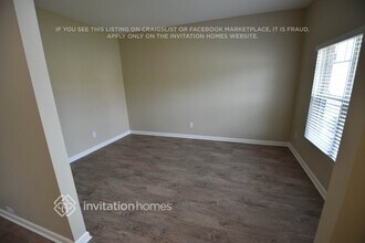 204 Loganview Dr in Loganville, GA - Foto de edificio - Building Photo