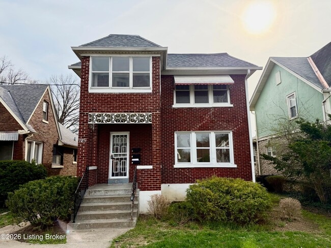 property at 729 S 39th St