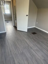 6391 McLeod Rd in Niagara Falls, ON - Building Photo - Building Photo