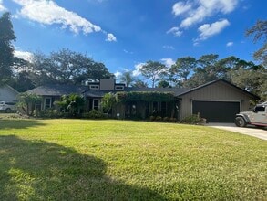 205 Fox Valley Dr in Longwood, FL - Building Photo - Building Photo