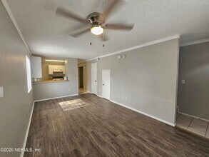 2200 Marsh Point Rd in Neptune Beach, FL - Building Photo - Building Photo