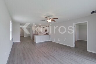 8633 SW 43rd Ter in Ocala, FL - Building Photo - Building Photo