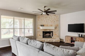 5517 Fort Benton Dr in Austin, TX - Building Photo - Building Photo