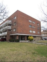 35 North Long Beach Avenue Apartments