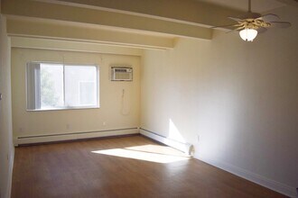 590 Logan St in Denver, CO - Building Photo - Building Photo