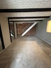 180 Betty Ct in Bartlett, IL - Foto de edificio - Building Photo