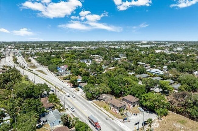 property at 1175 SW 16th Ave