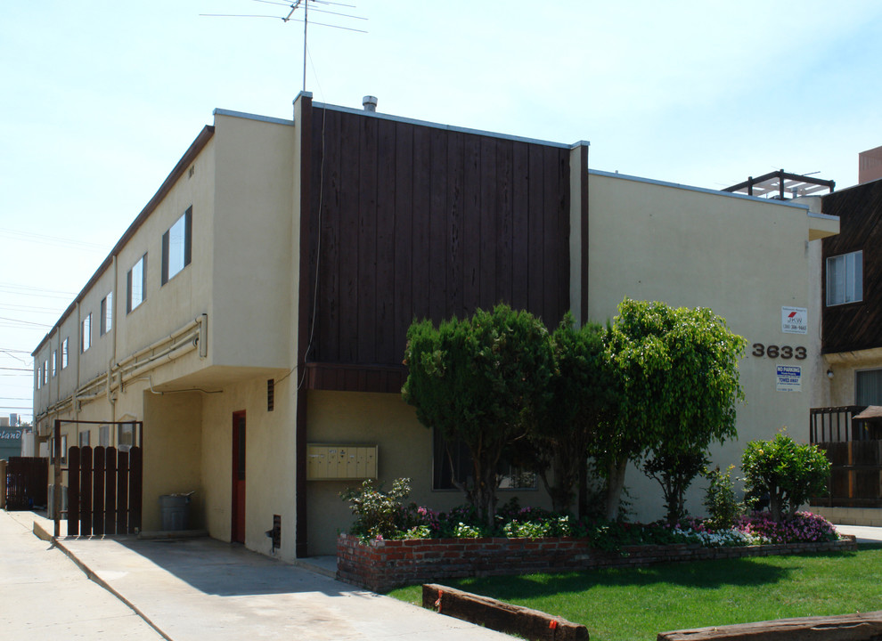 3633 Keystone Ave in Los Angeles, CA - Foto de edificio