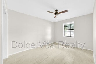 2213 W Dallas Ave in McAllen, TX - Building Photo - Building Photo