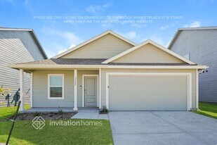 2620 Bartlett St in Crandall, TX - Building Photo