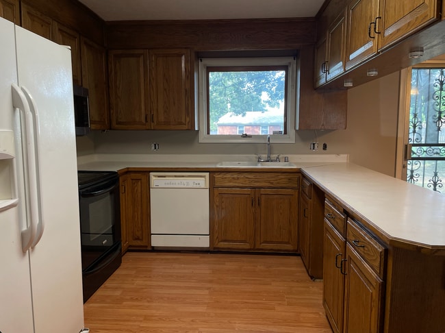 1112 Oak Dr in Elizabethtown, KY - Building Photo - Building Photo