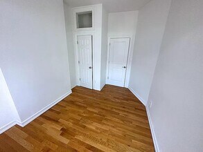 151 Kingsland Ave in Brooklyn, NY - Building Photo - Building Photo