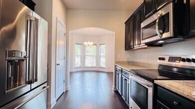 212 Properzi Way SW in Huntsville, AL - Building Photo - Building Photo