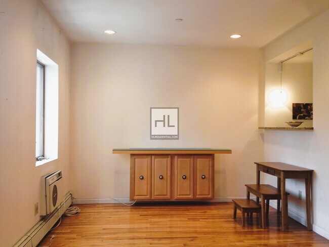 1630 Madison Ave-Unit -4B in New York, NY - Foto de edificio - Building Photo