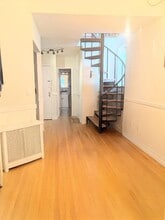 101 W 86th St in New York, NY - Building Photo - Building Photo