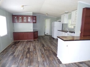 2255 Fairfax Bypass in Valley, AL - Building Photo - Building Photo