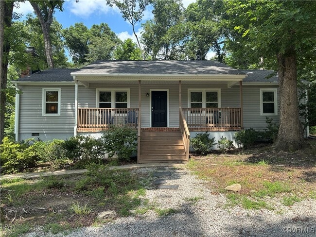 property at 3856 River Rd W
