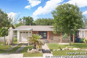 727 John Adams Dr in San Antonio, TX - Building Photo - Building Photo